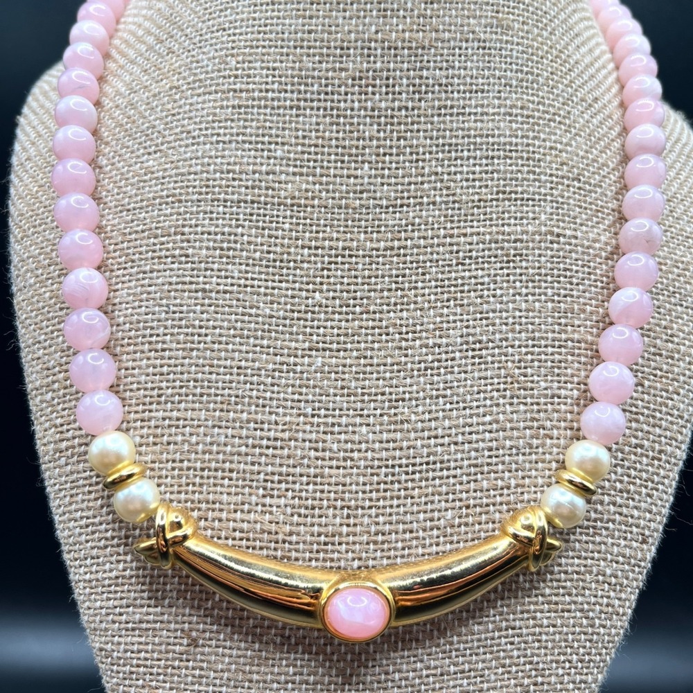 Vintage Gold Tone Collar Necklace w/ Pink Lucite & Faux Pearl Beads 19"